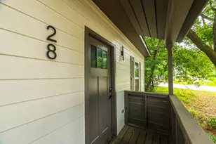 28 Parsons Valley, Conroe, TX 77303 - Photo 4
