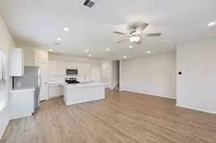 5218 Pecan Orch Trl, Richmond, TX 77469 - Photo 2
