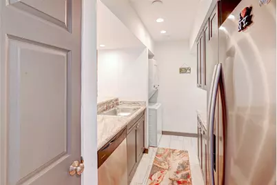 5863 Inwood Drive #5, Houston, TX 77057 - Photo 14