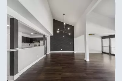 48 April Point Drive S, Conroe, TX 77356 - Photo 16