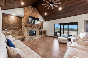 245 Blackbuck Dr, Moscow, TX 75960 - Photo 14