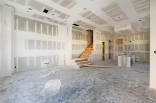 1016 Ruthven St, Houston, TX 77019 - Photo 10