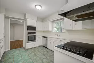 5330 Boyce Springs Dr, Houston, TX 77066 - Photo 14