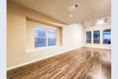 4329 McGregor Bluff Lane, Conroe, TX 77304 - Photo 2