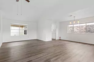 10411 Rabbit Oak Dr, Houston, TX 77065 - Photo 10