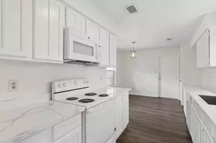 10411 Rabbit Oak Dr, Houston, TX 77065 - Photo 12