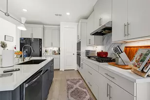 31406 Beacon Cove Trl, Fulshear, TX 77441 - Photo 12