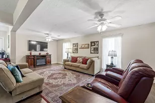 21809 Tophill Dr, Spring, TX 77388 - Photo 6