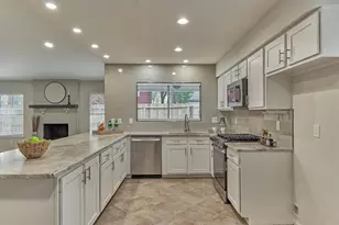 1 Fiddleleaf Ct, The Woodlands, TX 77381 - Photo 12