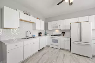 1101 Moody Ave, Galveston, TX 77550 - Photo 20