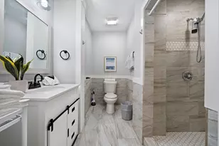 1101 Moody Ave, Galveston, TX 77550 - Photo 12