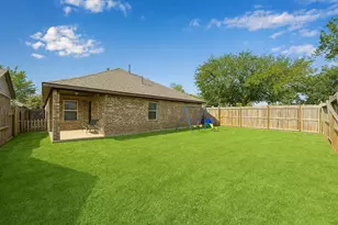 19330 S Cottonwood Green Ln, Cypress, TX 77433 - Photo 10