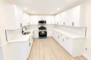 1815 Brumbelow St, Rosenberg, TX 77471 - Photo 6