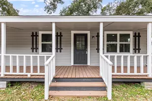 8627 S Fork Dr, Conroe, TX 77303 - Photo 4