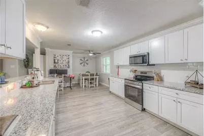 10978 Youpon Street, Cleveland, TX 77328 - Photo 2