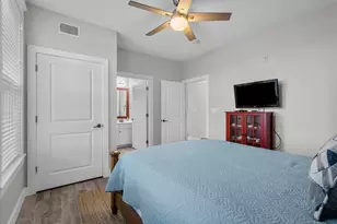 4111 Pointe W Dr, Galveston, TX 77554 - Photo 30