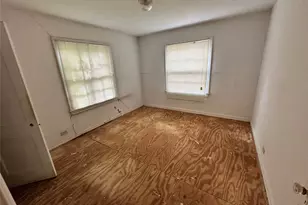 2015 Des Jardines St, Houston, TX 77023 - Photo 28