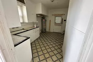 2015 Des Jardines St, Houston, TX 77023 - Photo 18