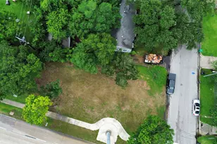2015 Des Jardines St, Houston, TX 77023 - Photo 38