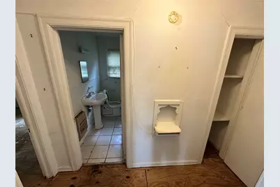 2015 Des Jardines Street, Houston, TX 77023 - Photo 22