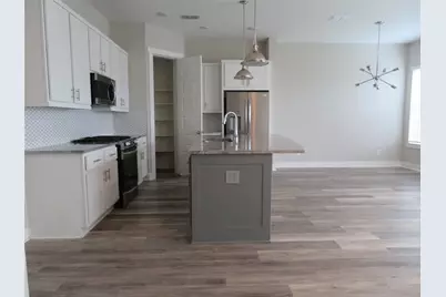 10962 Swang Link Drive, Houston, TX 77043 - Photo 6