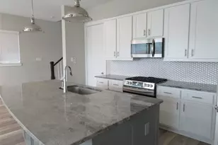 10962 Swang Link Dr, Houston, TX 77043 - Photo 14