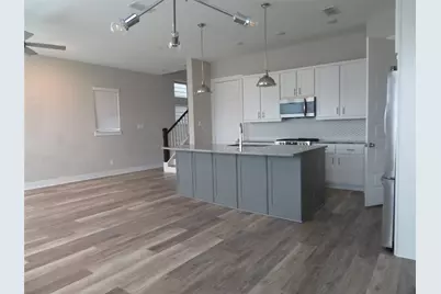 10962 Swang Link Drive, Houston, TX 77043 - Photo 4