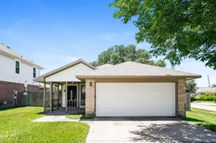 6395 Crossway Dr, Houston, TX 77084 - Photo 1