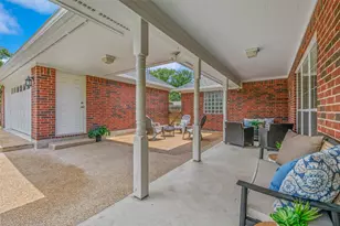 6201 Cromwell Ct, Bryan, TX 77802 - Photo 30