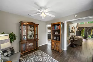 9006 Donys Dr, Houston, TX 77040 - Photo 12