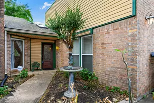 9006 Donys Dr, Houston, TX 77040 - Photo 2