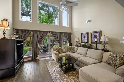 9006 Donys Drive, Houston, TX 77040 - Photo 6
