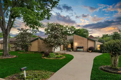 9006 Donys Drive, Houston, TX 77040 - Photo 1