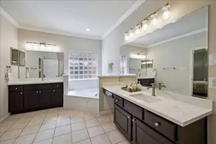 5638 Avalon Way, Houston, TX 77057 - Photo 12