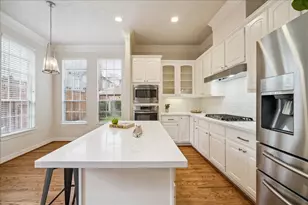 5638 Avalon Way, Houston, TX 77057 - Photo 10