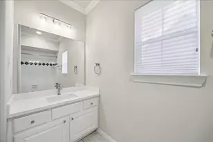 5638 Avalon Way, Houston, TX 77057 - Photo 16