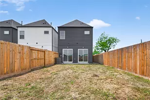 7422 Maxroy St, Houston, TX 77088 - Photo 38