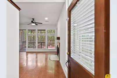 15 Breezy Point Place, The Woodlands, TX 77381 - Photo 4