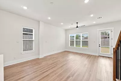 3542 Amos Street #F, Houston, TX 77021 - Photo 8