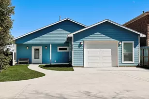 3723 Bayshore Dr, Bacliff, TX 77518 - Photo 4