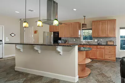 3723 Bayshore Drive, Bacliff, TX 77518 - Photo 6