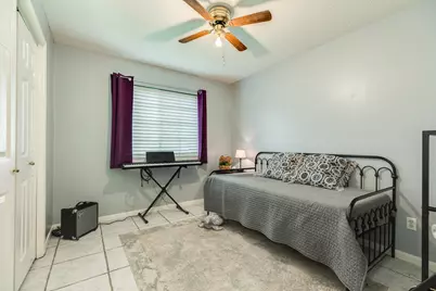 105 Plum Circle, Lake Jackson, TX 77566 - Photo 14