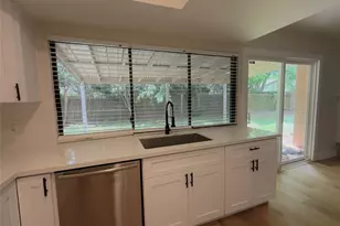 2107 Fall Meadow Dr, Missouri City, TX 77459 - Photo 8