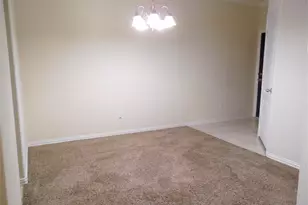 5106 Gable Ln, Houston, TX 77066 - Photo 2