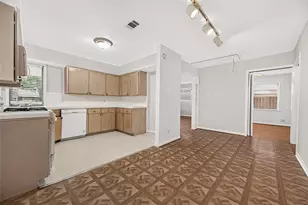 5211 Lamonte Ln, Houston, TX 77092 - Photo 10