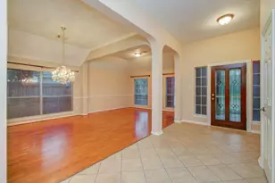 14403 Red Tailed Hawk Ln, Houston, TX 77044 - Photo 4