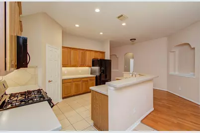 14403 Red Tailed Hawk Lane, Houston, TX 77044 - Photo 24