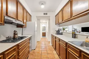 2133 Lake Village Dr, Houston, TX 77339 - Photo 16