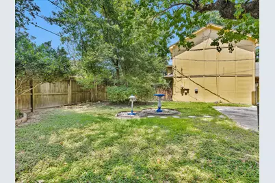 1706 Bodart Court, Houston, TX 77090 - Photo 36