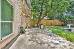 1706 Bodart Ct, Houston, TX 77090 - Photo 34